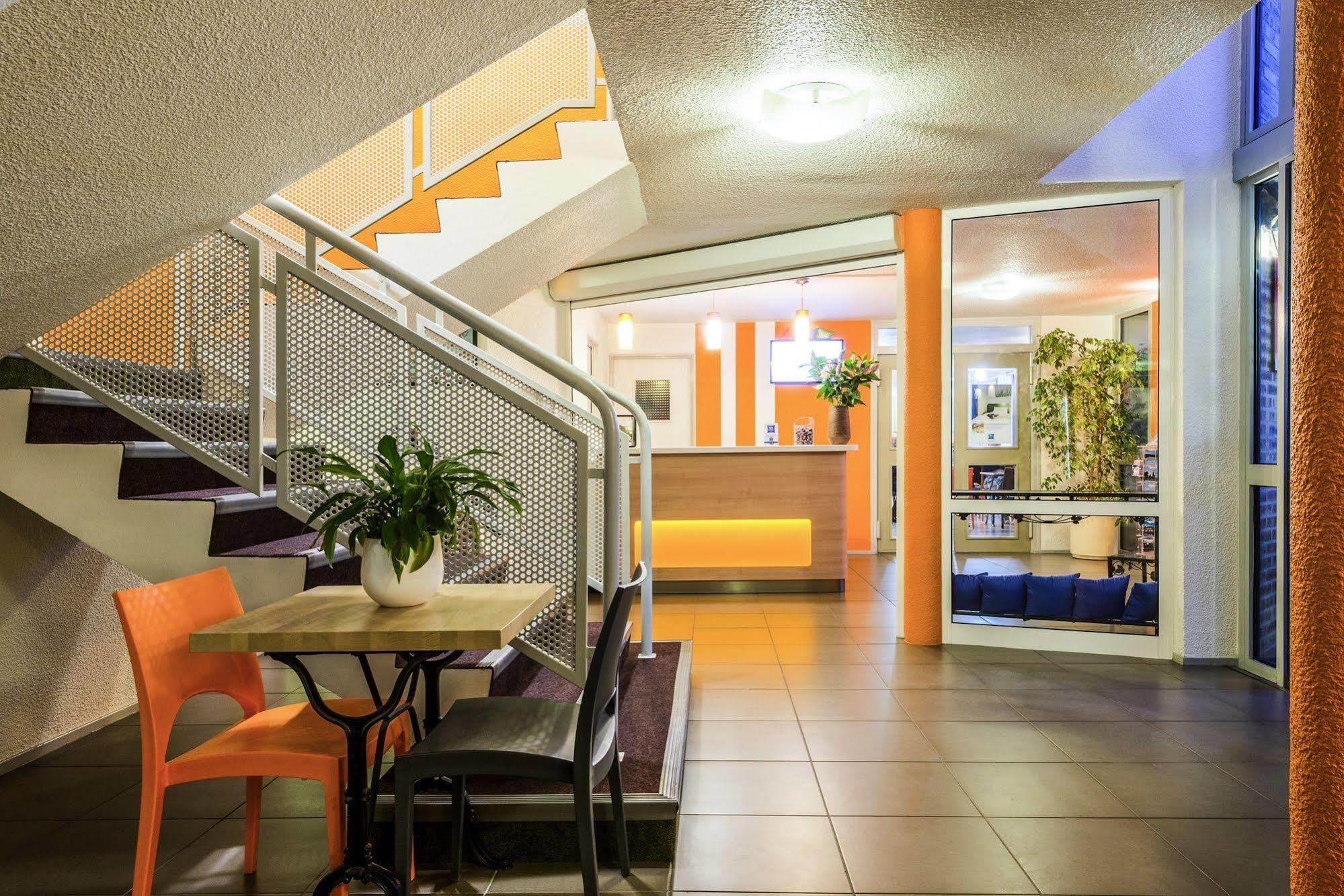 Ibis Budget Chatellerault Nord Kültér fotó